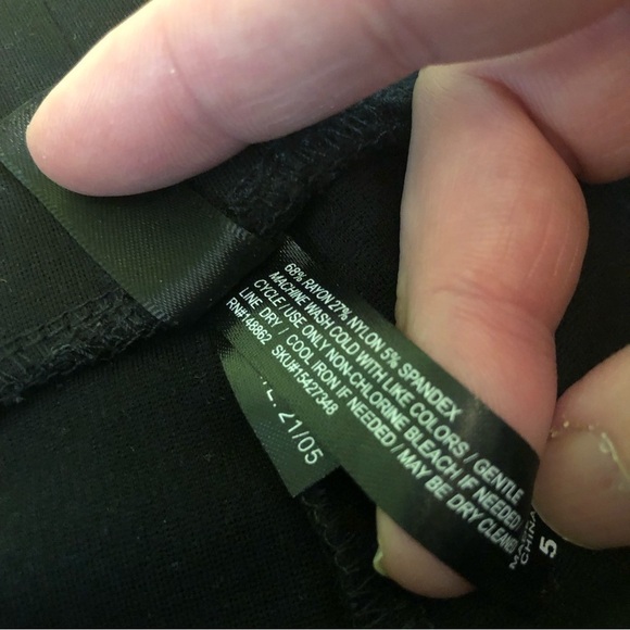 Torrid Deep Navy Blue Capri Pants Womens Size 5 Stretch Waist Pockets - Picture 5 of 9